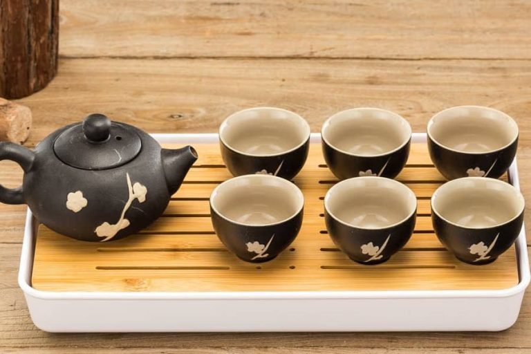 Ceramic Tea Cups: A Guide to Choosing and Enjoying the Perfect Cup of Tea